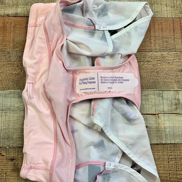 Meet your Posher, Lulucrush - Picture 5 of 5